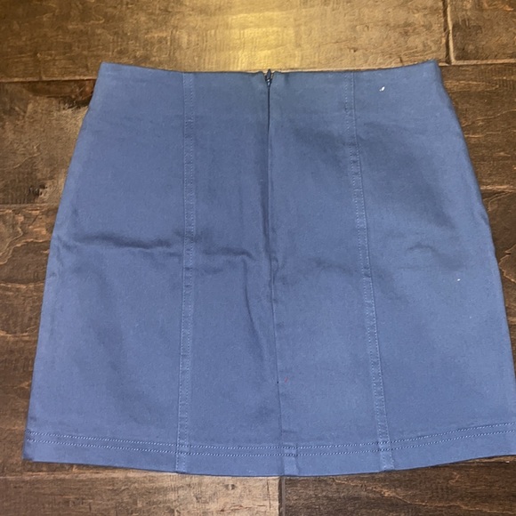 Blue denim mini skirt forever 21 - Picture 2 of 3